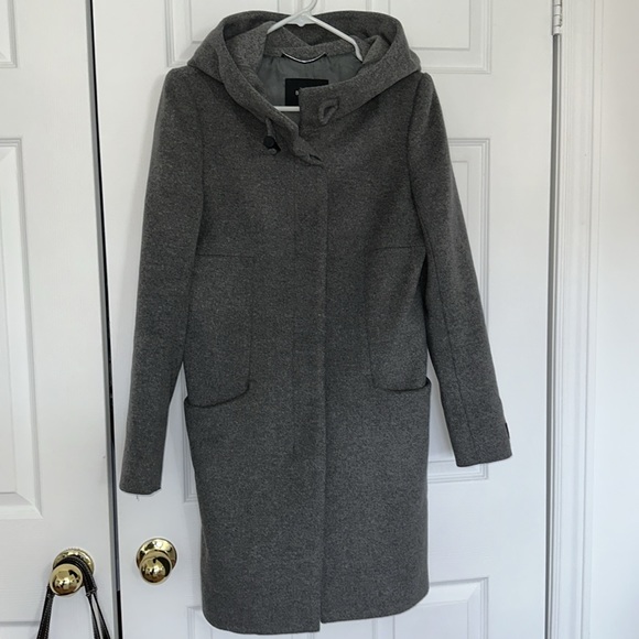 Aritzia Coat - Picture 2 of 5